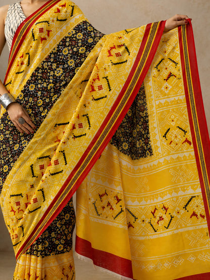 Mustard Heritage Mulmul Saree
