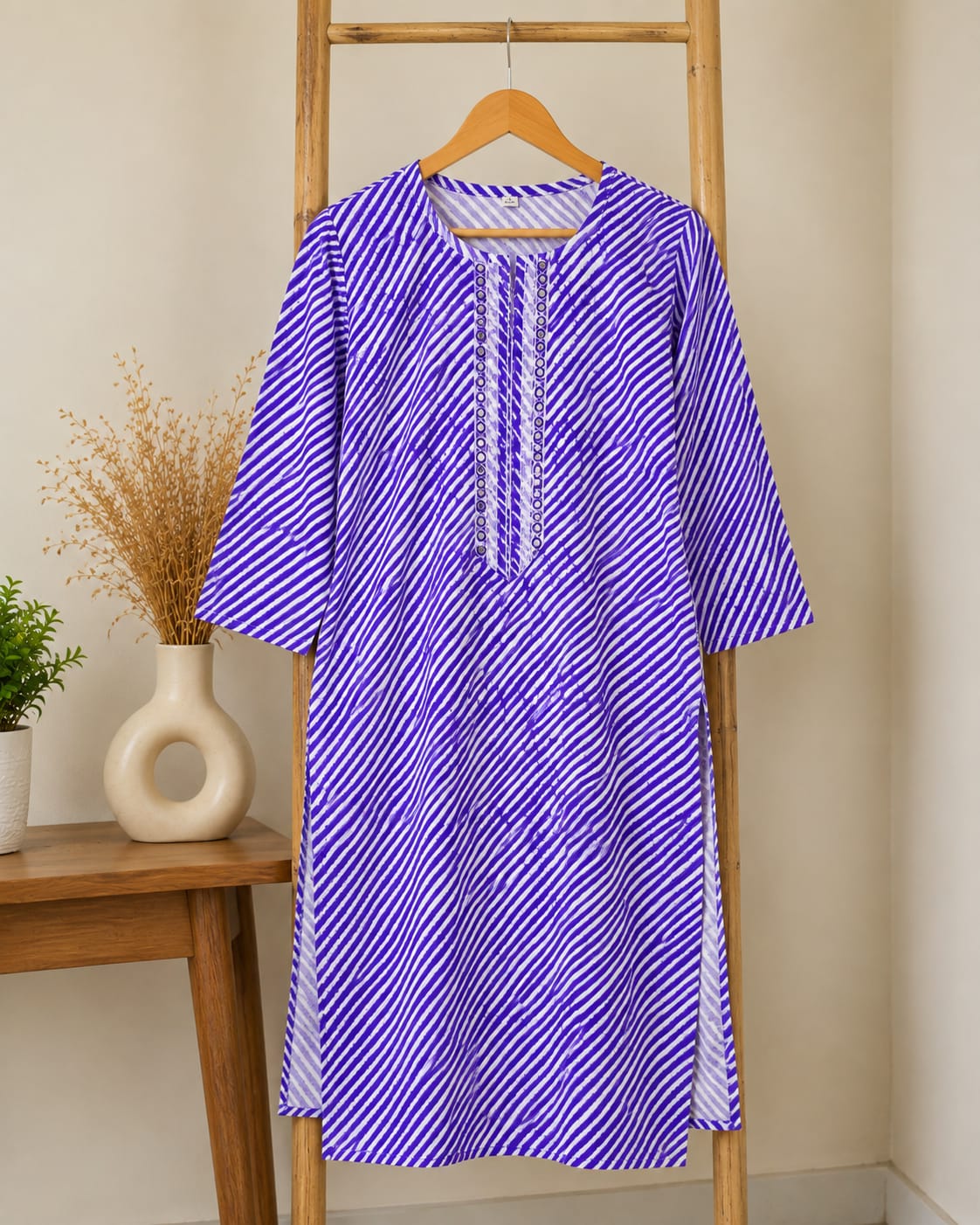 Neelam Leheriya Cotton Kurti