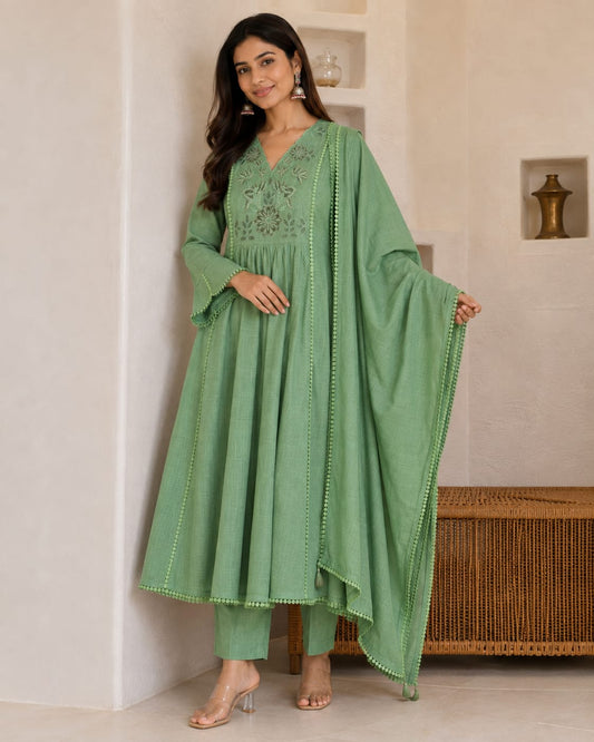 Pista Noor Embroidered Cotton Suit Set