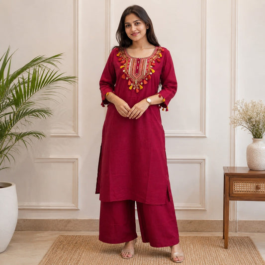 Riwaayat Maroon Embroidered Kurta Pant Set