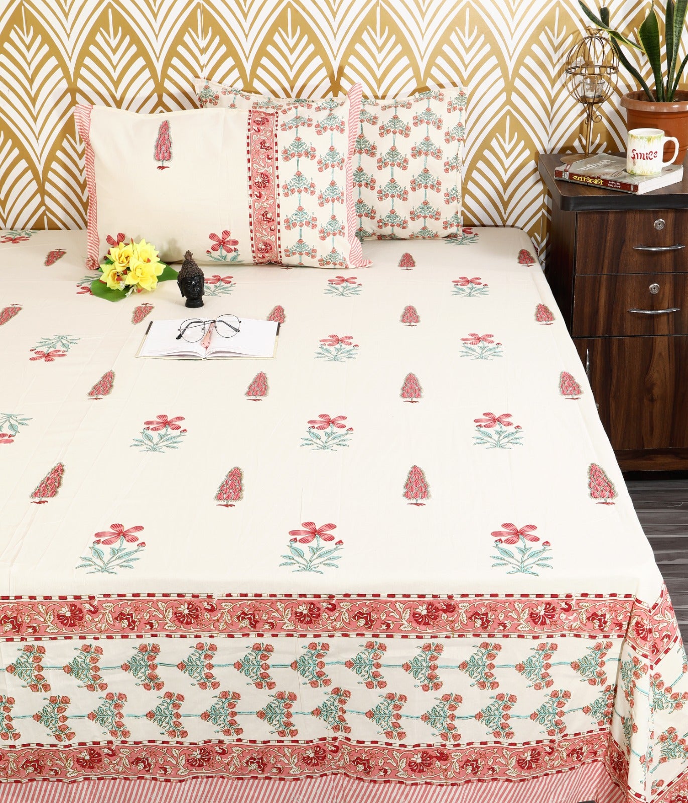 Spring Petals King Size Cotton Bedsheet Set